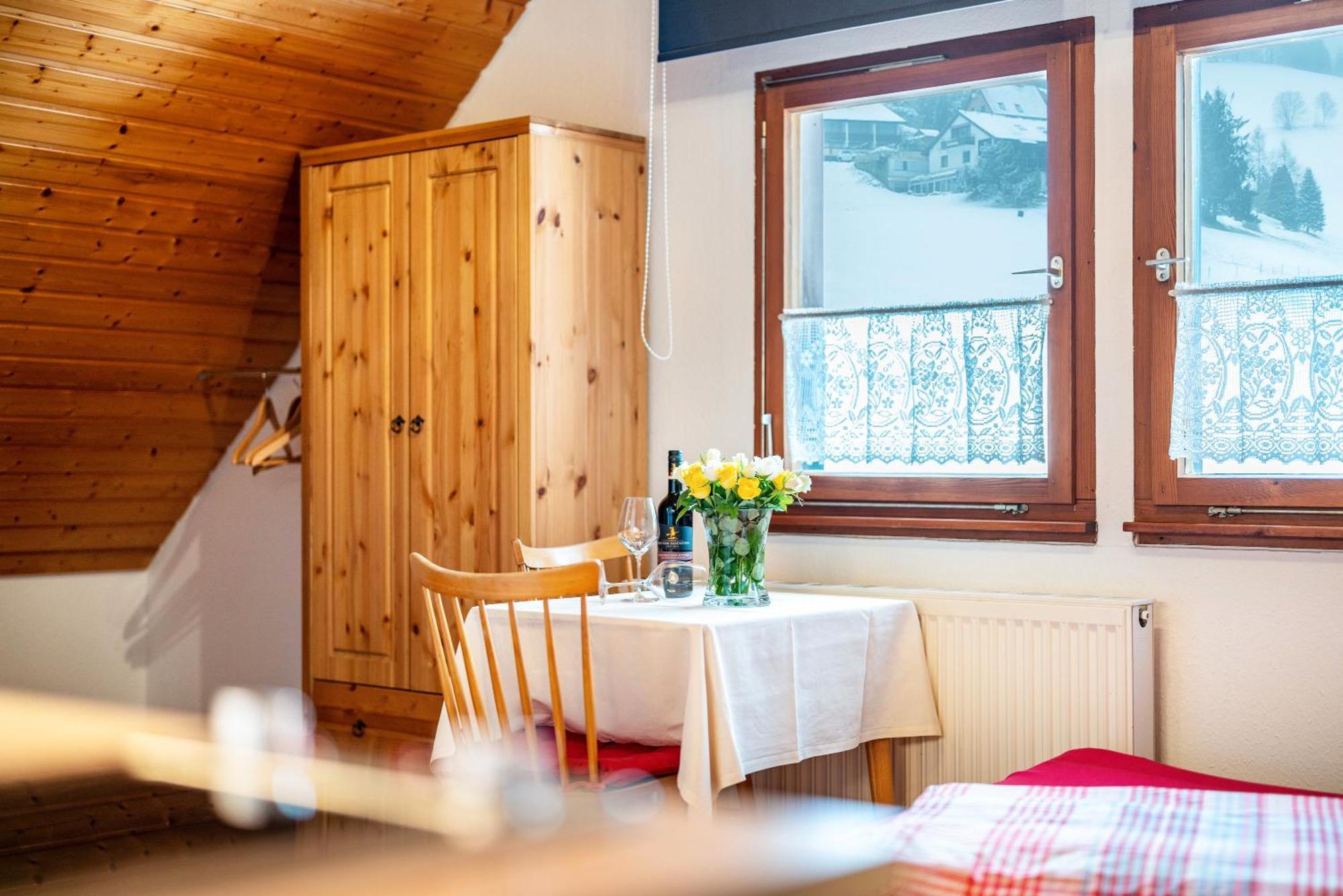 Haus Schoeneck Todtnauberg